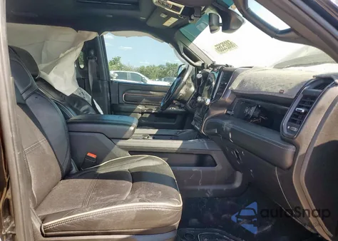 2022 Ram 3500 Limited из США, поврежденный, VIN 3C63RRRL8NG342164